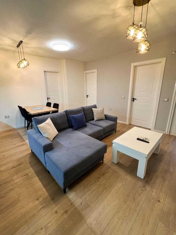 Sea View Apartment - image 13