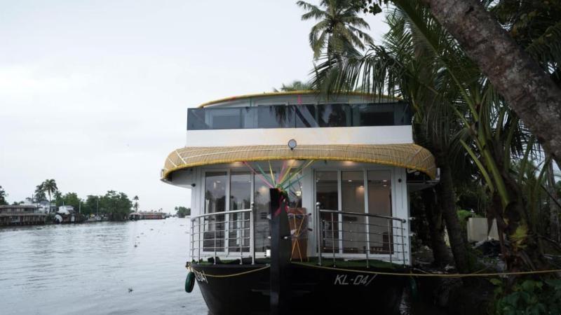 White Rose House Boat - image 47