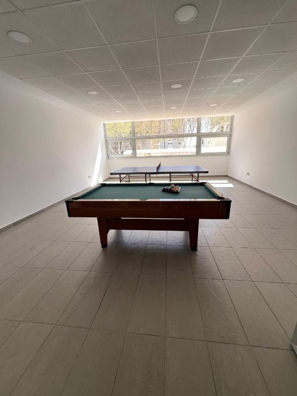 Coblanca 41-spectacular views-gym-heated pool-sauna-jacuzzi-wifi-3 minutes walk from the sear - image 2