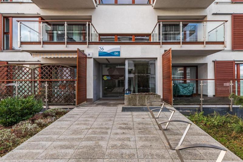 Baltic Park - Apartament z Widokiem na Morze by Noclegi Renters - image 22