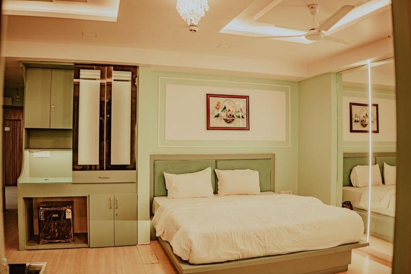 Piyush stay - image 3