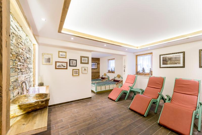 Two-Bedroom Apartment image 3