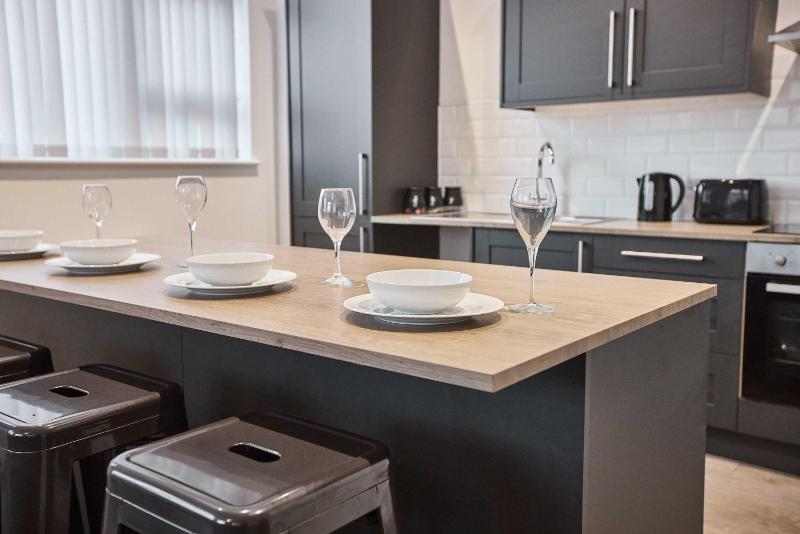 Host & Stay - Promenade Suite - image 7