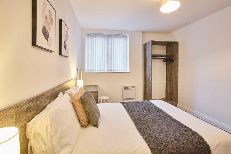 Host & Stay - Promenade Suite - image 20
