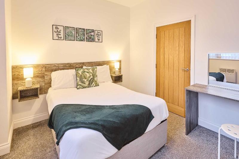 Host & Stay - Illumination Suite - image 6