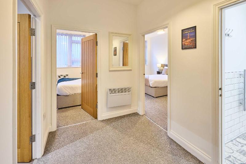 Host & Stay - Illumination Suite - image 13