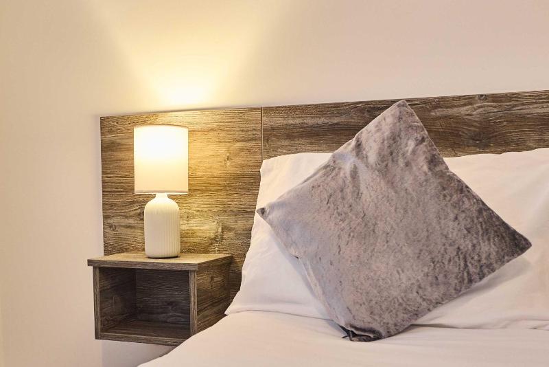 Host & Stay - Tower Suite - image 7
