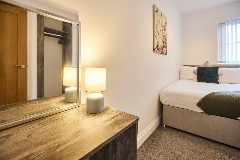 Host & Stay - Tower Suite - image 17