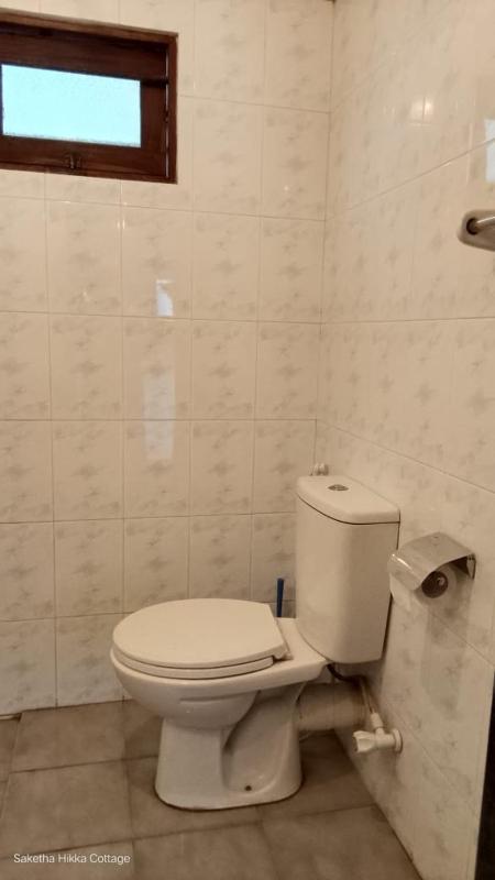 Saketha Hikka Cottage - image 6