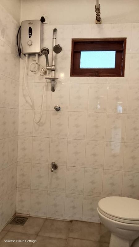 Saketha Hikka Cottage - image 16