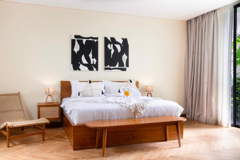 NEW 2BR Minica Villa in the heart of Kayu Aya Oberoi Seminyak walking distance to Beach Shops Restaurants - image 41