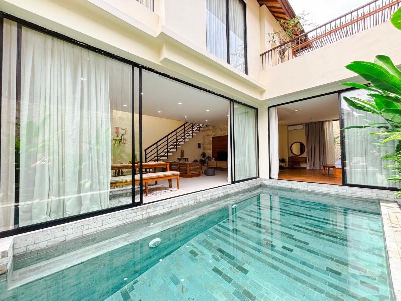 NEW 2BR Minica Villa in the heart of Kayu Aya Oberoi Seminyak walking distance to Beach Shops Restaurants - image 12