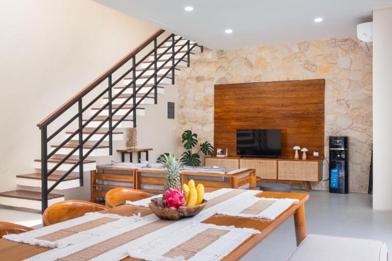 NEW 2BR Minica Villa in the heart of Kayu Aya Oberoi Seminyak walking distance to Beach Shops Restaurants - image 40