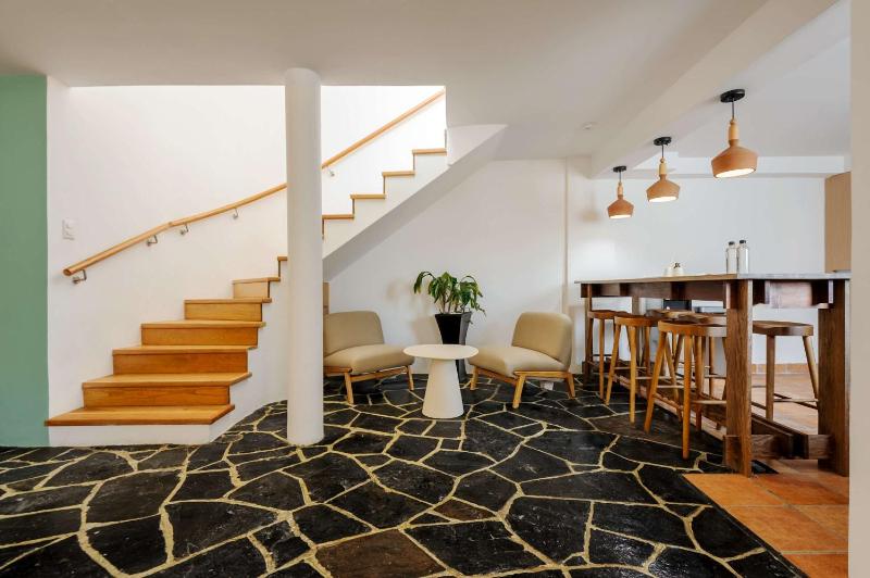 Amazing 4BR with Terrace & Jacuzzi in Juarez - image 15