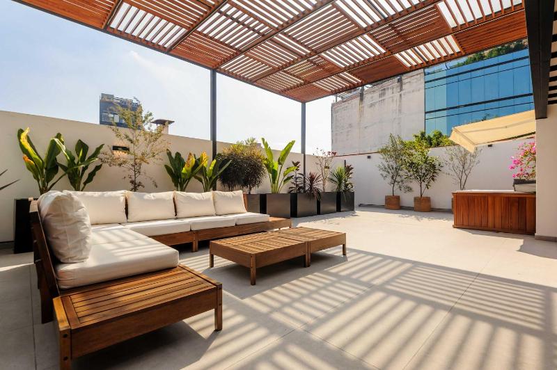Amazing 4BR with Terrace & Jacuzzi in Juarez - image 4