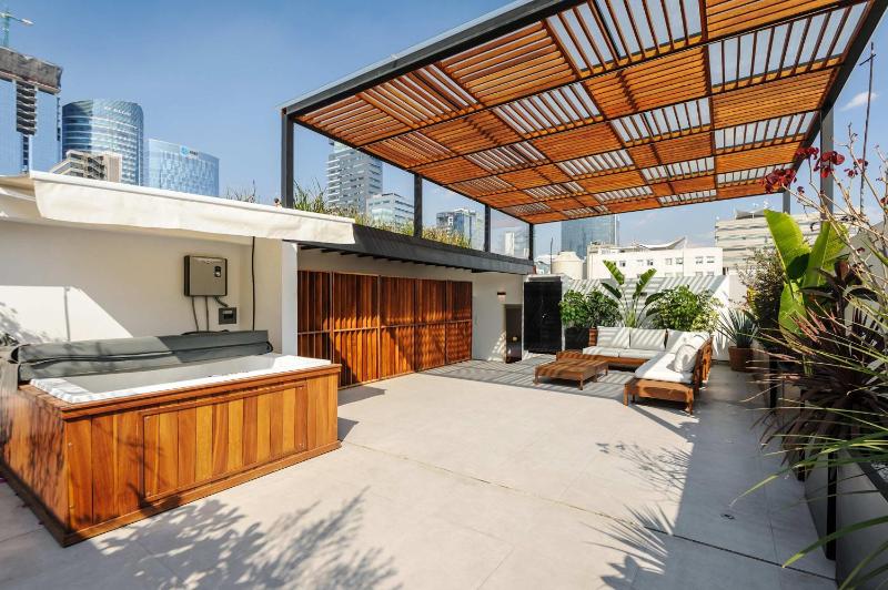 Amazing 4BR with Terrace & Jacuzzi in Juarez - image 31