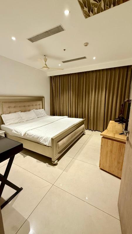 Luxury Studios Key 5 - 2 BHK Fully Furnished Apartment - image 25