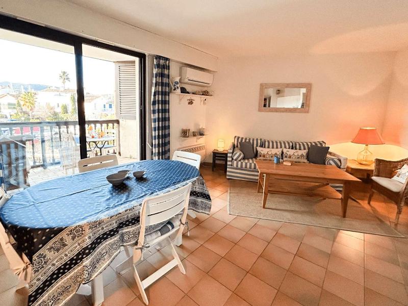 Appartement cosy 2 chambres avec WIFI et climatisation à Port Grimaud - FR-1-868-13 - image 3