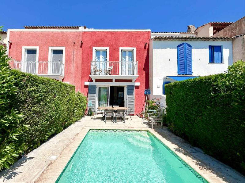 Maison 4 chambres à Port Grimaud avec piscine et amarrage privé - FR-1-868-18 - image 16