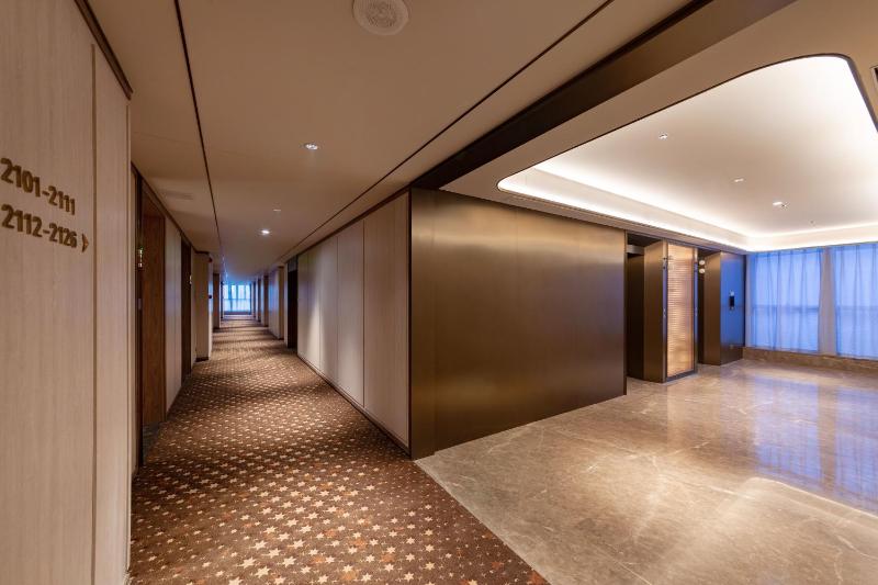 Orange Crystal Hotel Wuhan Jinyinhu - image 24