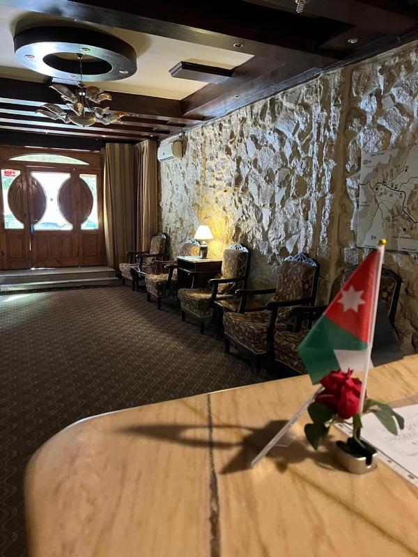 Rocky Mountain Hotel Jordan - image 2