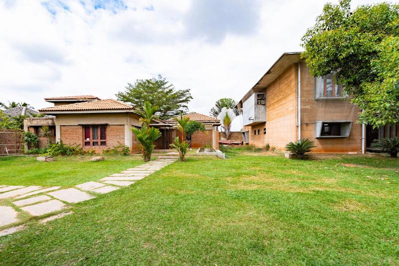 Elite Villa - By Purvish Hospitalities - image 8