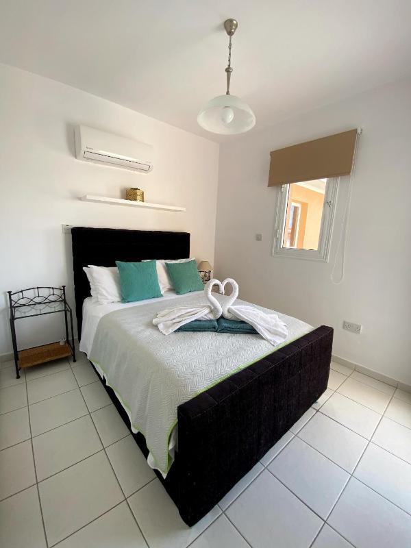 STAY Iris Apartment - image 2