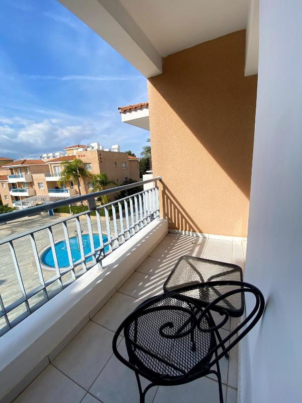 STAY Iris Apartment - image 9