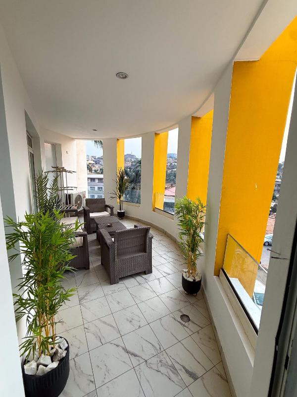 Bel appartement a Yaoundé Bastos - image 2