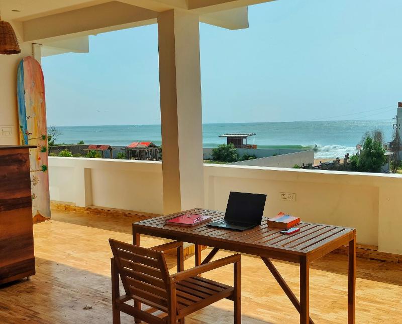 Murthy Surf School - image 7