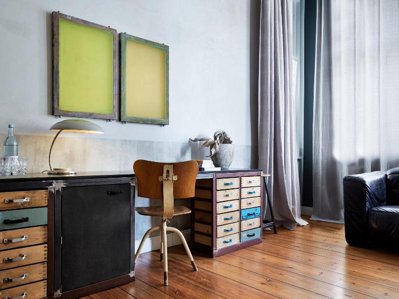 Standard Double Room 2 image 3
