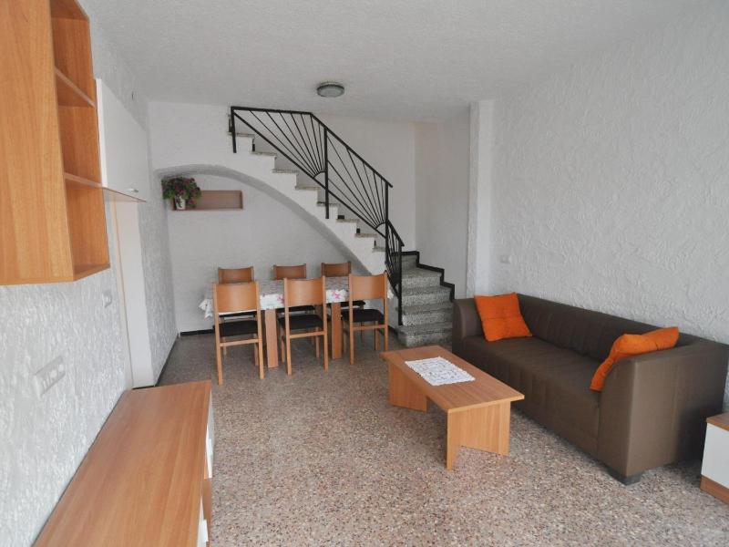 Casa acogedora a 1min de la playa con terraza y parking - HISP-7-10 - image 4