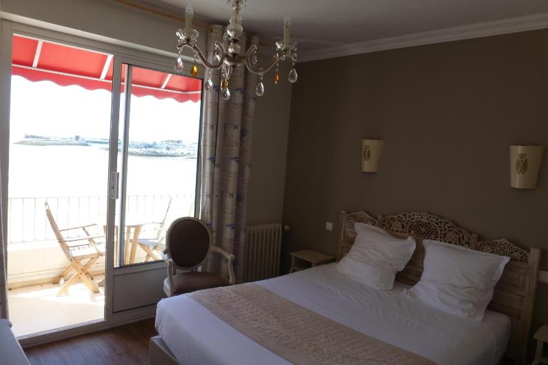 Family Golf Hotel - image 5