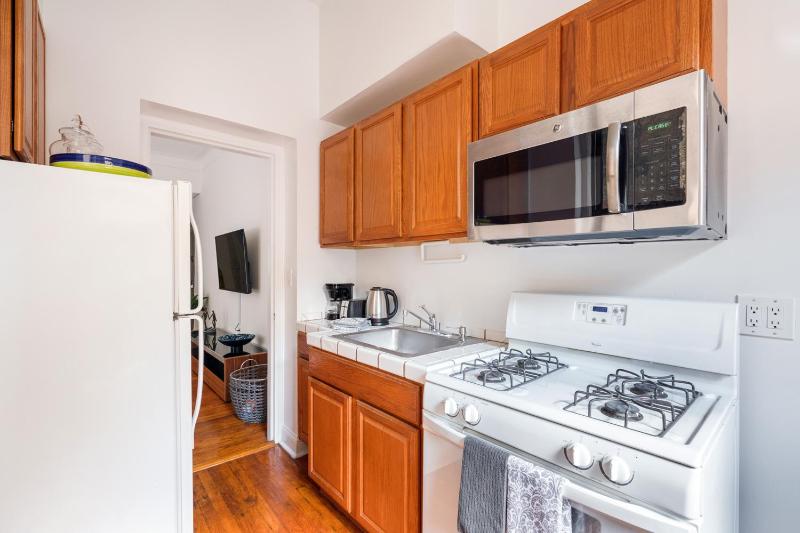 Bright and Comfy Studio in NYC - image 8