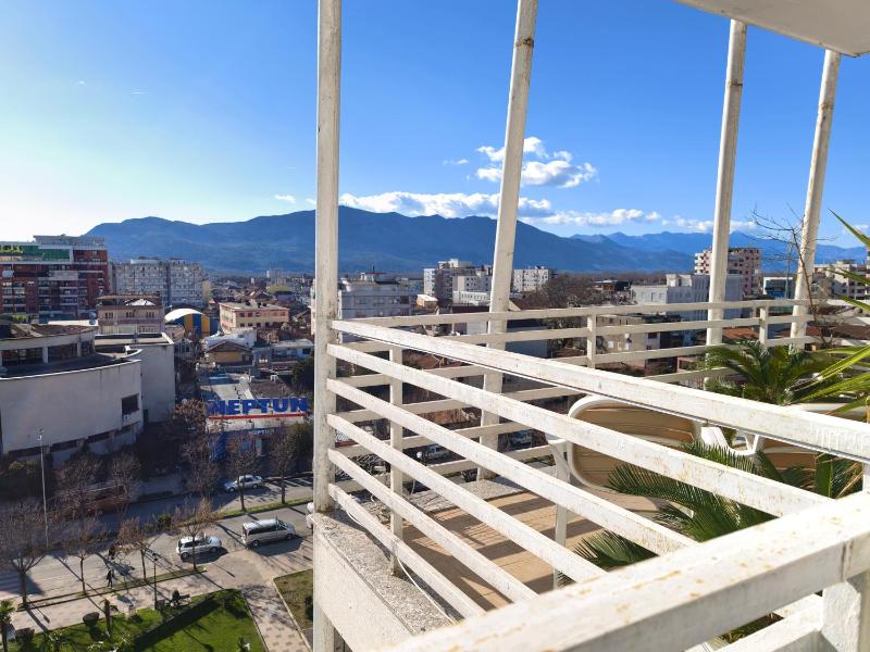 Shkodra Apartment - image 13