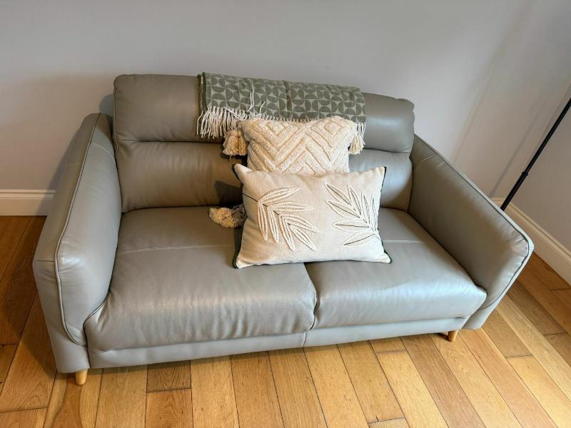 Bright 2BDR Home in Blackrock Cork - image 9