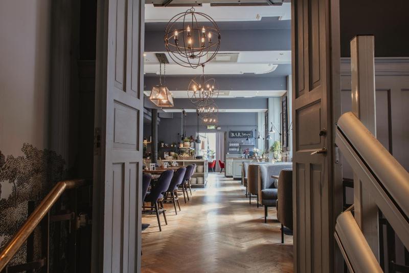Home Hotel Temperance - image 9