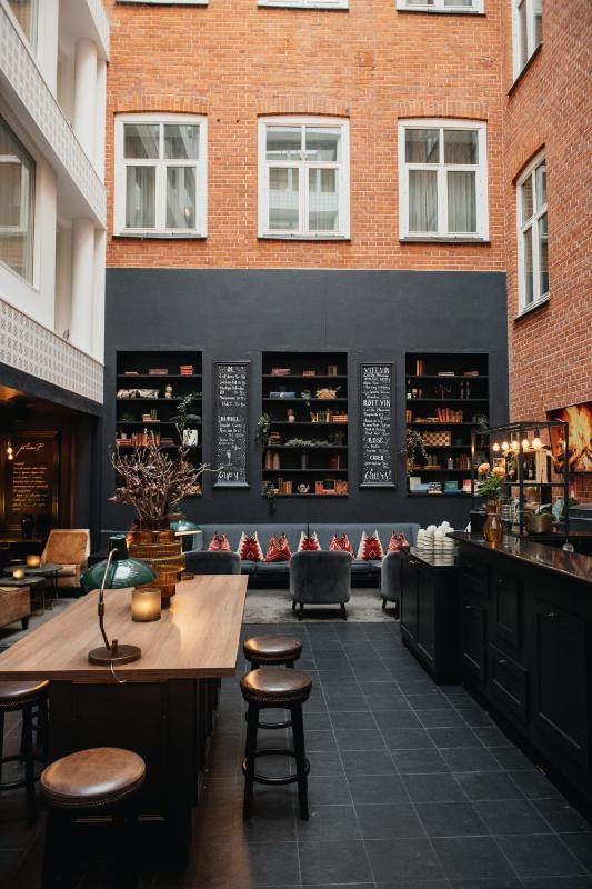 Home Hotel Temperance - image 19