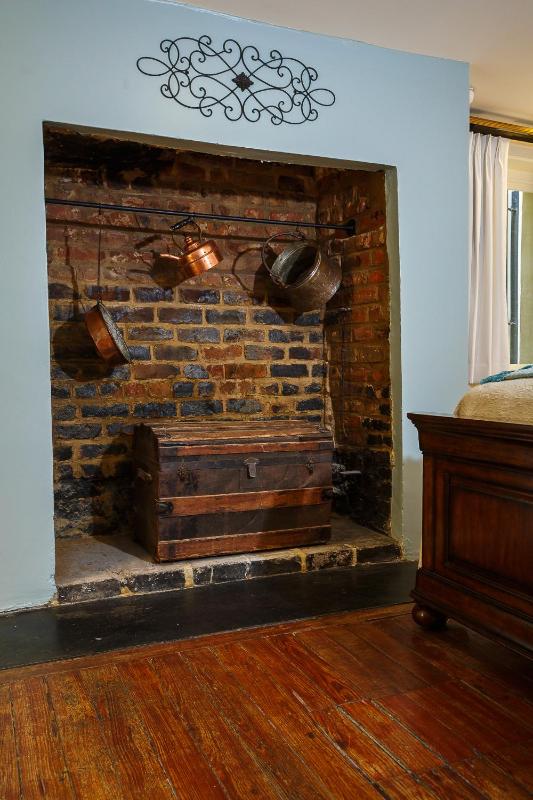 Eliza Thompson House Historic Inns of Savannah Collection - image 39