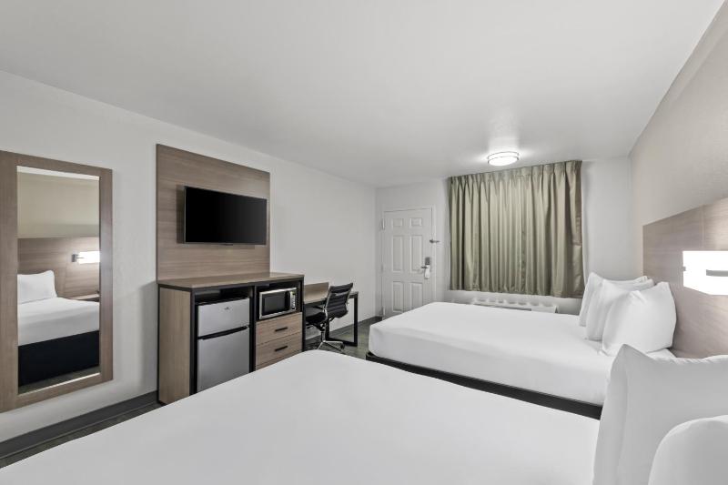 Americas Best Value Inn Austin- University - image 10
