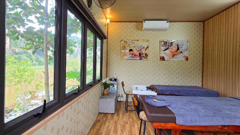 Tam Coc Viet Ha Homestay - image 26