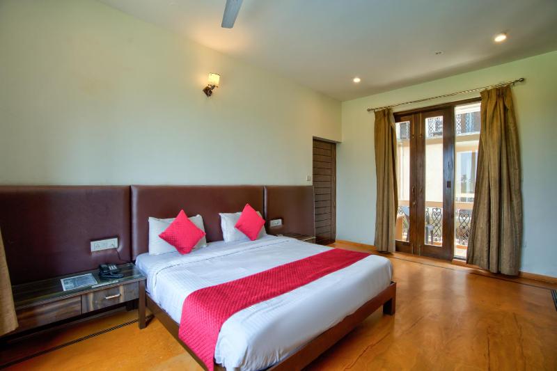 Aveeno Resort with Swimming Pool and Jacuzzi Near Calangute and Baga - image 30