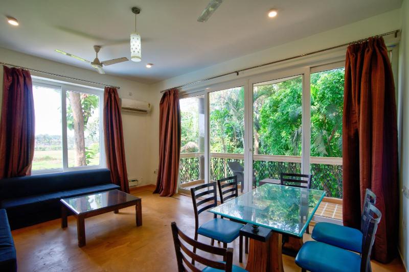 Aveeno Resort with Swimming Pool and Jacuzzi Near Calangute and Baga - image 19