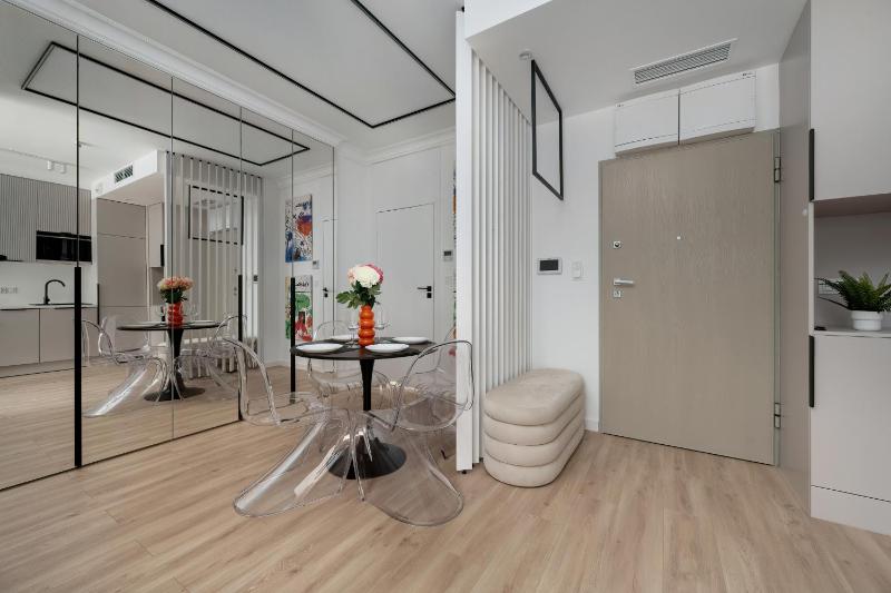 Air Conditioned Apartments in Wrocław Center by Renters Prestige - image 36
