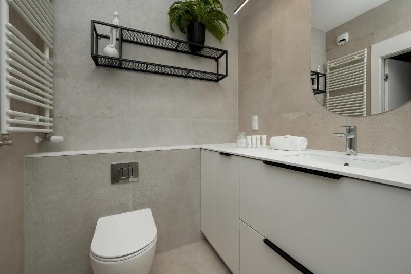Air Conditioned Apartments in Wrocław Center by Renters Prestige - image 35