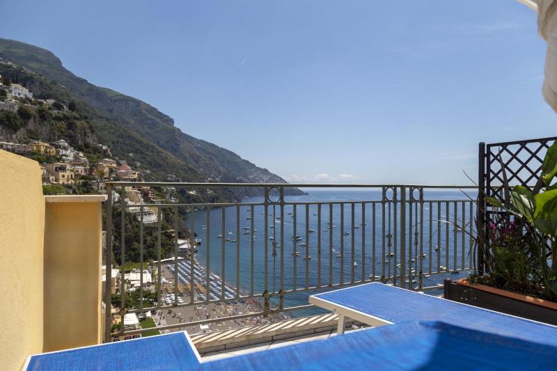Hotiday Positano Sea View - image 30