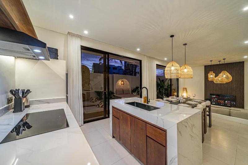 Nova Villa Resort Canggu - Stylish 1 & 2 Bedroom Pool Villas - image 13