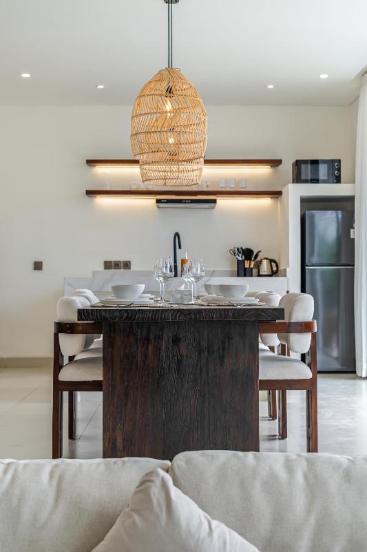 Nova Villa Resort Canggu - Stylish 1 & 2 Bedroom Pool Villas - image 22