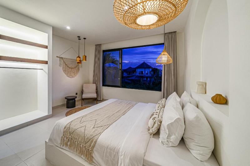 Nova Villa Resort Canggu - Stylish 1 & 2 Bedroom Pool Villas - image 41