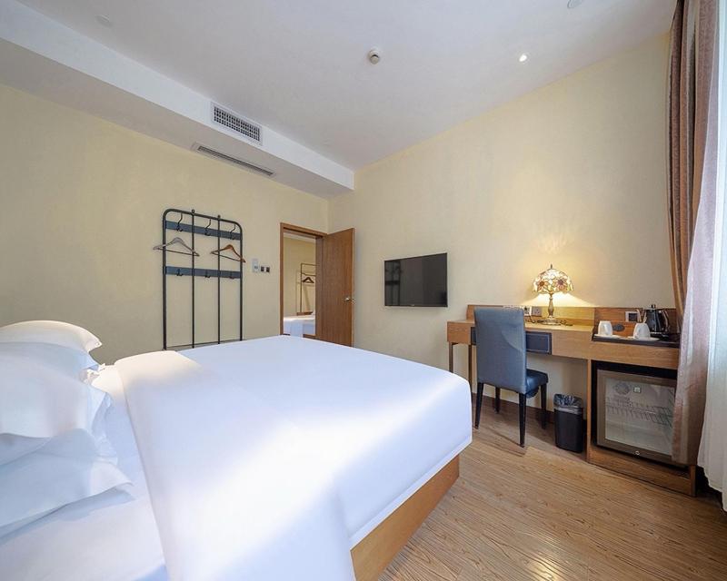 ELITE James Joyce Coffetel Hotel Guangzhou Railway Station Sanyuanli Metro Station Branch - Free Deliver Service to Guangzhou Baiyun International Airport & Free Deliver Service to Canton Fair Complex During Canton Fair Period - image 10
